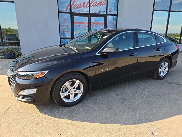 2022 Chevrolet Malibu FWD LS