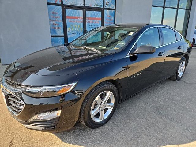 2022 Chevrolet Malibu FWD LS