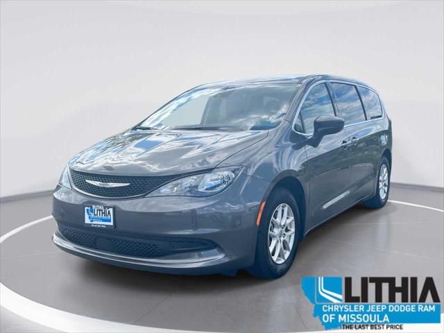 2023 Chrysler Voyager LX