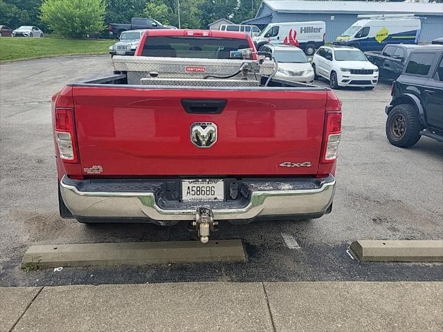 2022 RAM 3500 Tradesman Crew Cab 4x4 8 Box