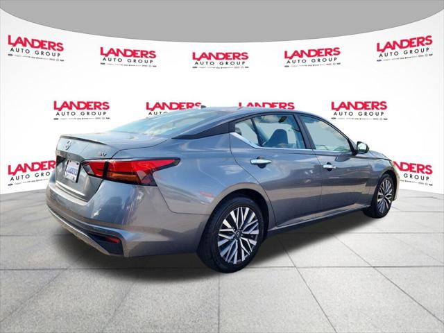 2023 Nissan Altima SV FWD