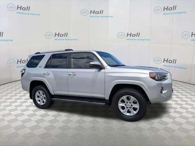 2019 Toyota 4Runner SR5 2019 Toyota 4Runner SR5