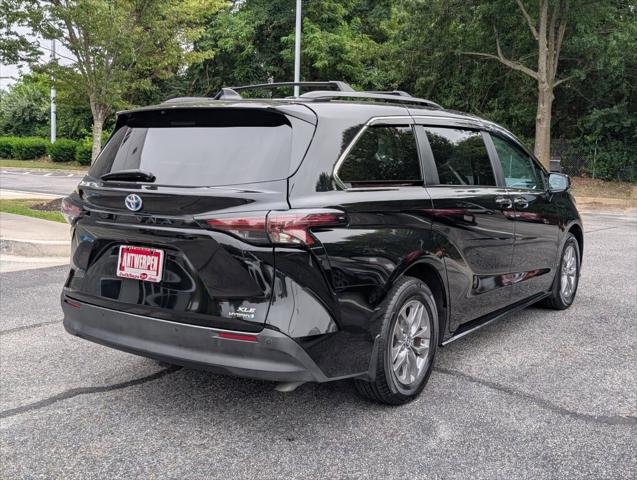 2024 Toyota Sienna XLE