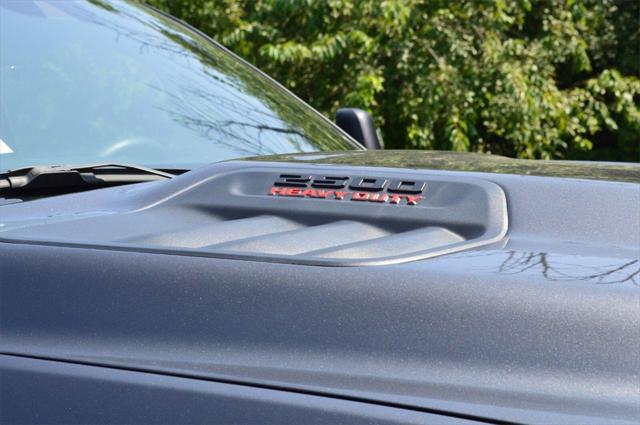 2024 RAM 2500 Limited Mega Cab 4x4 64 Box