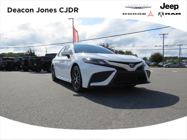 2021 Toyota Camry SE