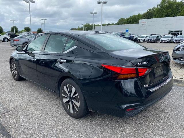 2022 Nissan Altima SV FWD