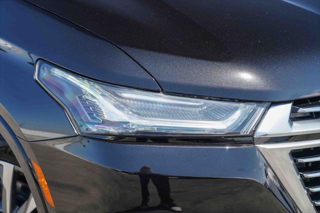 2023 Chevrolet Traverse FWD Premier 2023 Chevrolet Traverse FWD Premier