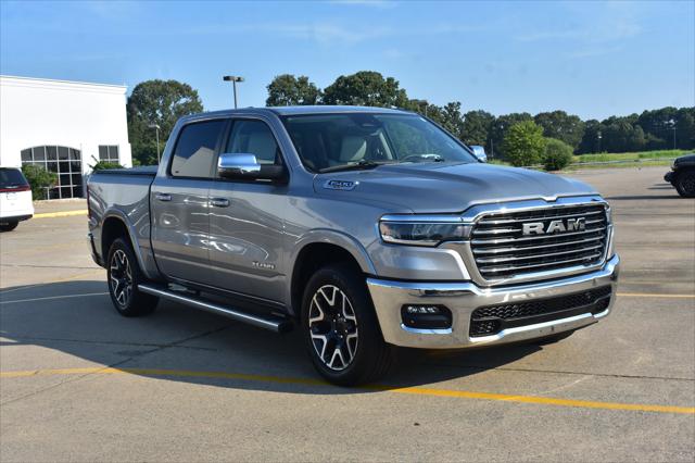 2025 RAM 1500 Laramie Crew Cab 4x4 57 Box