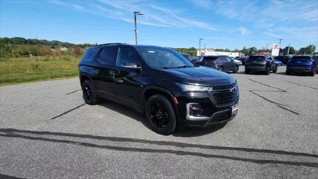 2022 Chevrolet Traverse AWD LT Cloth