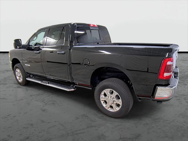2024 RAM 2500 Big Horn Crew Cab 4x4 64 Box