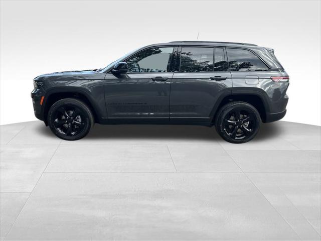 2025 Jeep Grand Cherokee GRAND CHEROKEE ALTITUDE 4X4