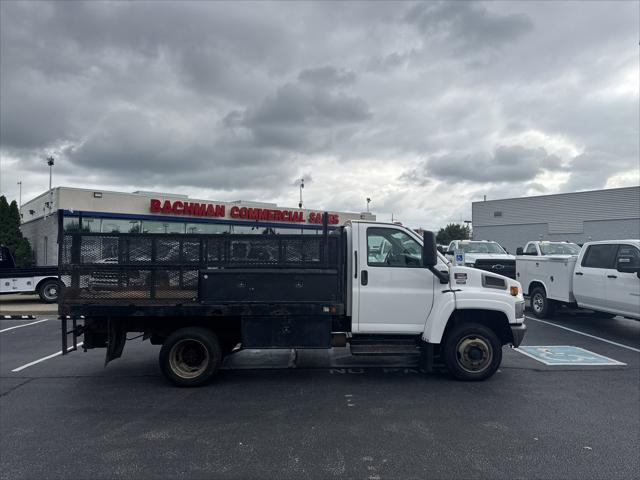 2004 GMC C5500 