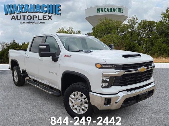 2024 Chevrolet Silverado 2500HD 4WD Crew Cab Standard Bed LT