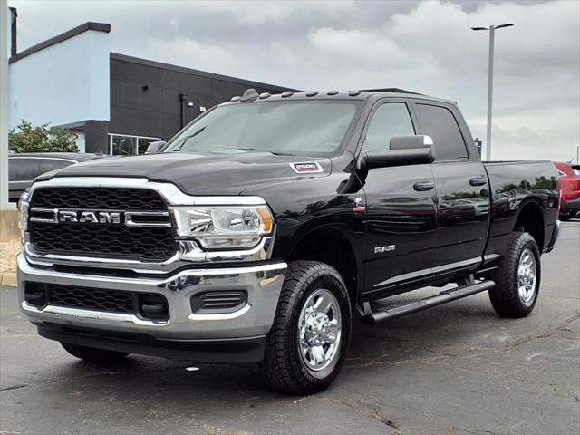 2022 RAM 2500 Tradesman Crew Cab 4x4 64 Box 2022 RAM 2500 Tradesman Crew Cab 4x4 64 Box