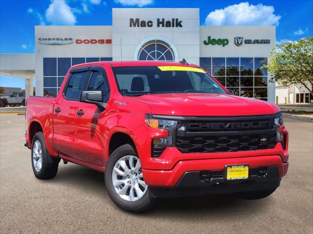 2022 Chevrolet Silverado 1500 2WD Crew Cab Short Bed Custom