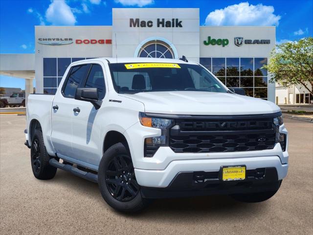 2024 Chevrolet Silverado 1500 2WD Crew Cab Short Bed Custom