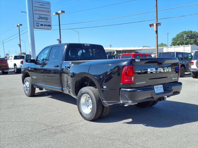 2025 RAM 3500 Laramie Crew Cab 4x4 8 Box 2025 RAM 3500 Laramie Crew Cab 4x4 8 Box