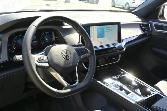 2026 Volkswagen Atlas Cross Sport SE with Technology