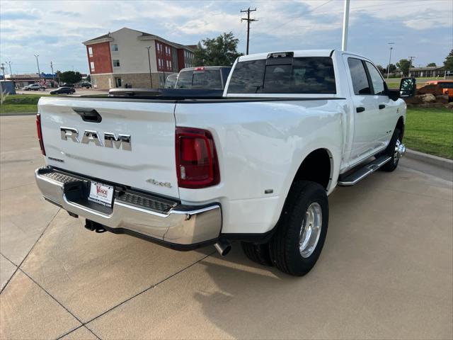 2026 RAM Ram 3500 RAM 3500 BIG HORN CREW CAB 4X4 8 BOX