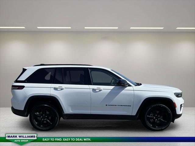 2024 Jeep Grand Cherokee Altitude 4x4 2024 Jeep Grand Cherokee Altitude 4x4