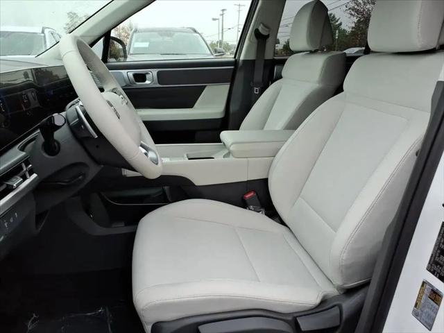 2026 Hyundai Santa Fe SE