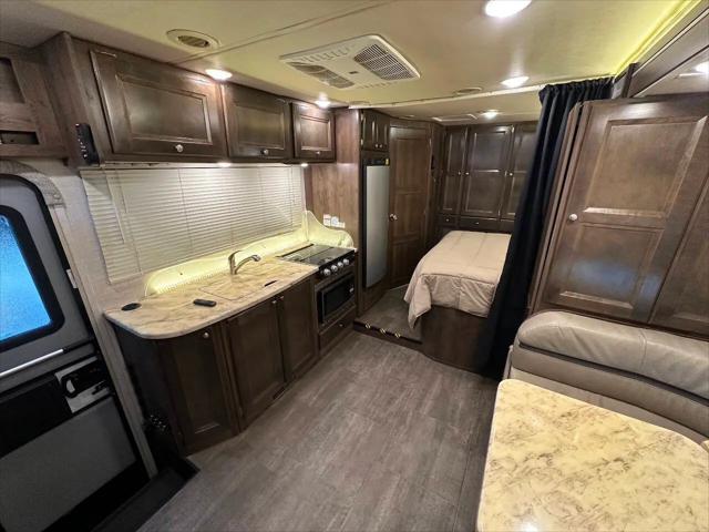 2017 Mercedes-Benz Sprinter 3500 High Roof V6