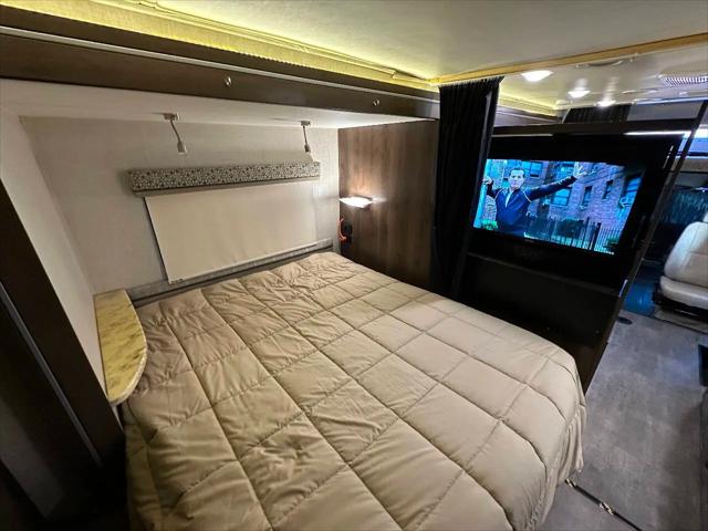 2017 Mercedes-Benz Sprinter 3500 High Roof V6