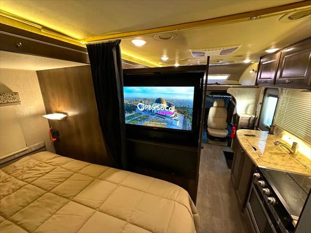 2017 Mercedes-Benz Sprinter 3500 High Roof V6