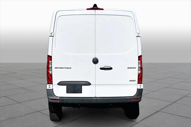 2024 Mercedes-Benz Sprinter 2500 Standard Roof 4-Cyl Diesel HO