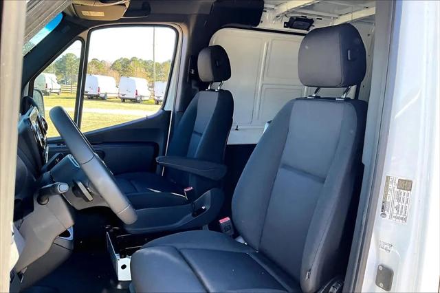 2024 Mercedes-Benz Sprinter 2500 Standard Roof 4-Cyl Diesel HO