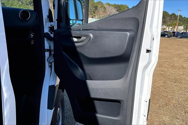2024 Mercedes-Benz Sprinter 2500 Standard Roof 4-Cyl Diesel HO