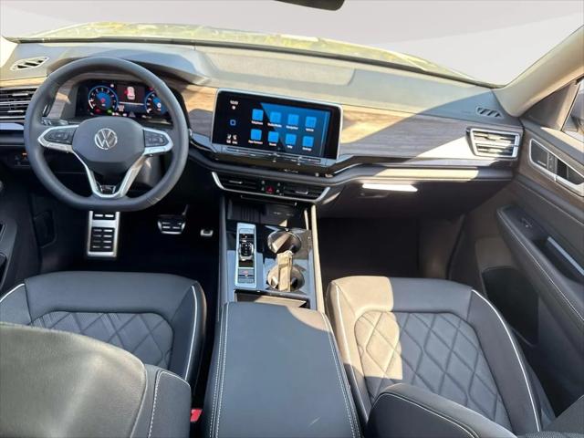 2026 Volkswagen Atlas SEL Premium R-Line