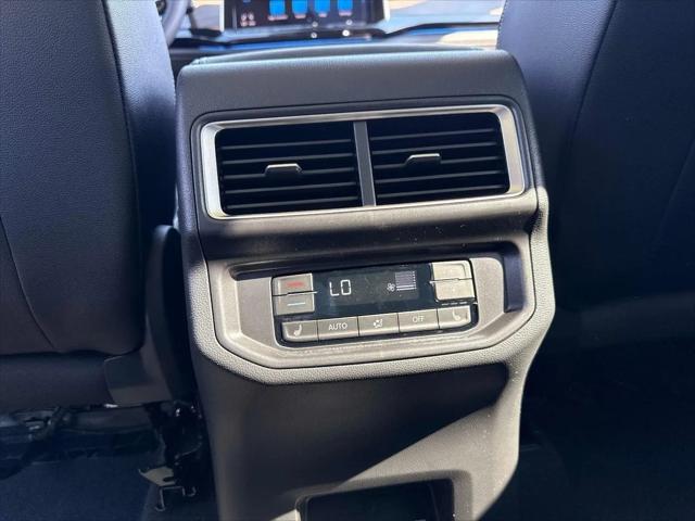 2026 Volkswagen Atlas SEL Premium R-Line