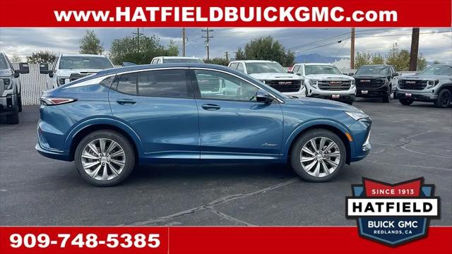 2025 Buick NV Avenir FWD