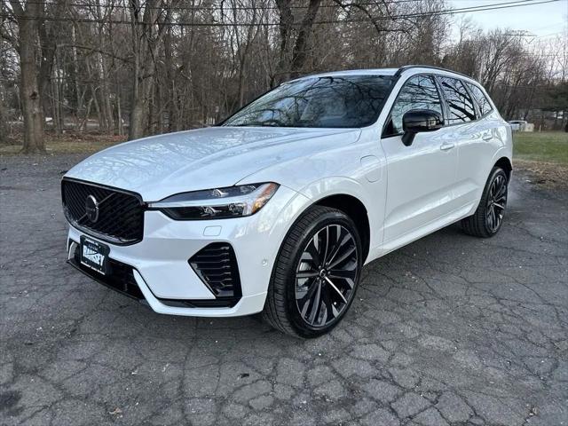 2026 Volvo XC60 Plug-In Hybrid Ultra, T8 AWD Electric/Gasoline, Dark