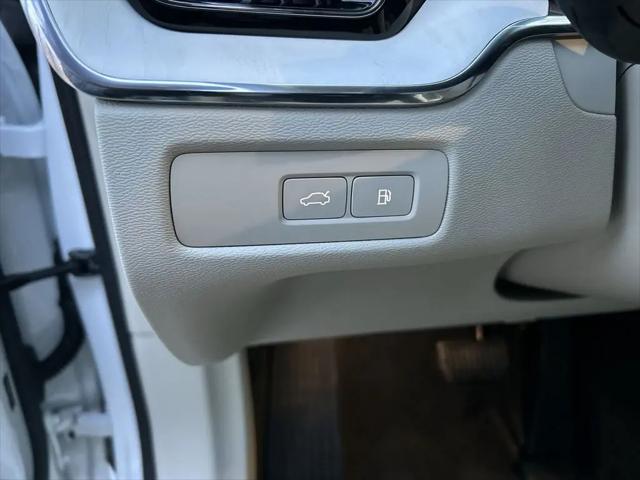 2026 Volvo XC60 Plug-In Hybrid Ultra, T8 AWD Electric/Gasoline, Dark
