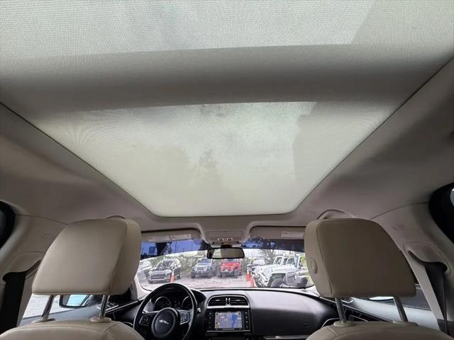 2018 Jaguar F-PACE 25t Premium
