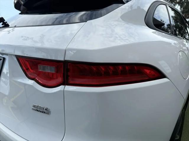 2018 Jaguar F-PACE 25t Premium