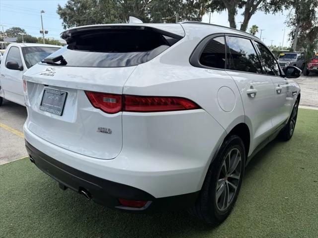 2018 Jaguar F-PACE 25t Premium