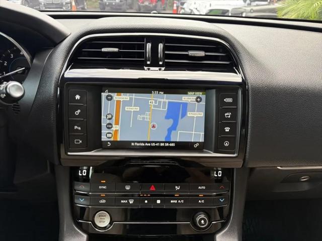 2018 Jaguar F-PACE 25t Premium