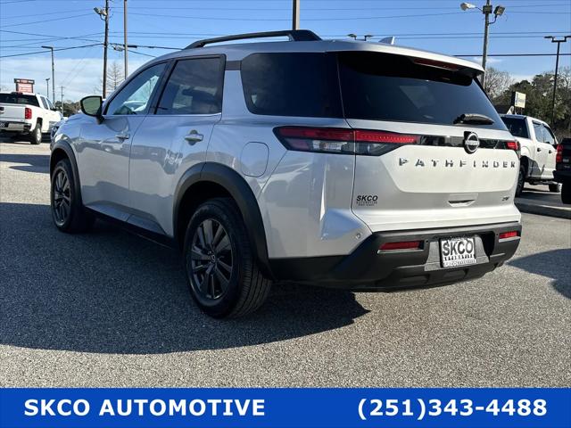 2022 Nissan Pathfinder SV 2WD
