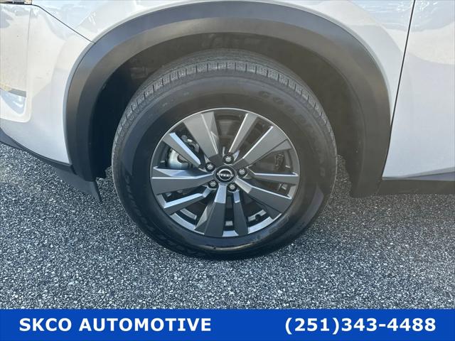 2022 Nissan Pathfinder SV 2WD