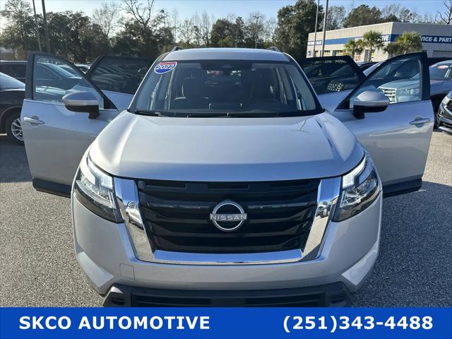 2022 Nissan Pathfinder SV 2WD