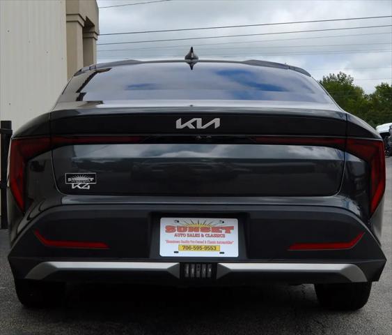 2025 Kia K4 LXS