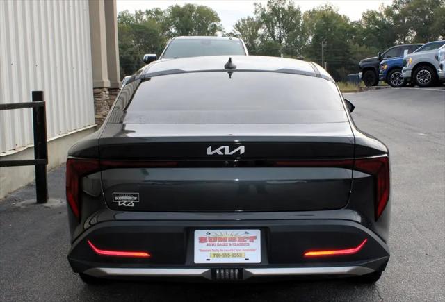2025 Kia K4 LXS