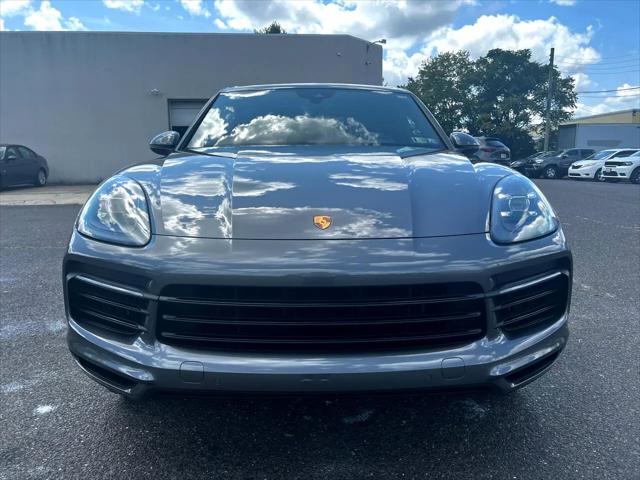 2021 Porsche Cayenne Standard