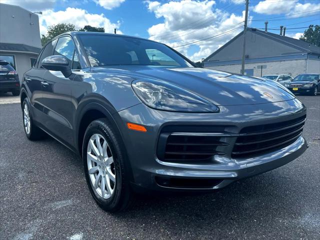 2021 Porsche Cayenne Standard