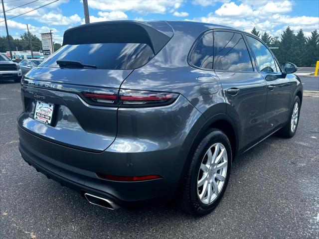 2021 Porsche Cayenne Standard