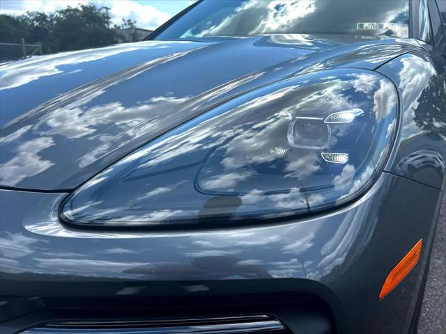 2021 Porsche Cayenne Standard