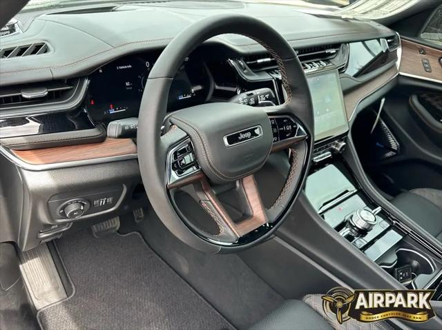 2025 Jeep Grand Cherokee Summit 4x4